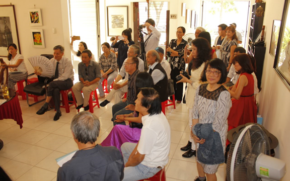 Participants at poet Y Nhi's house