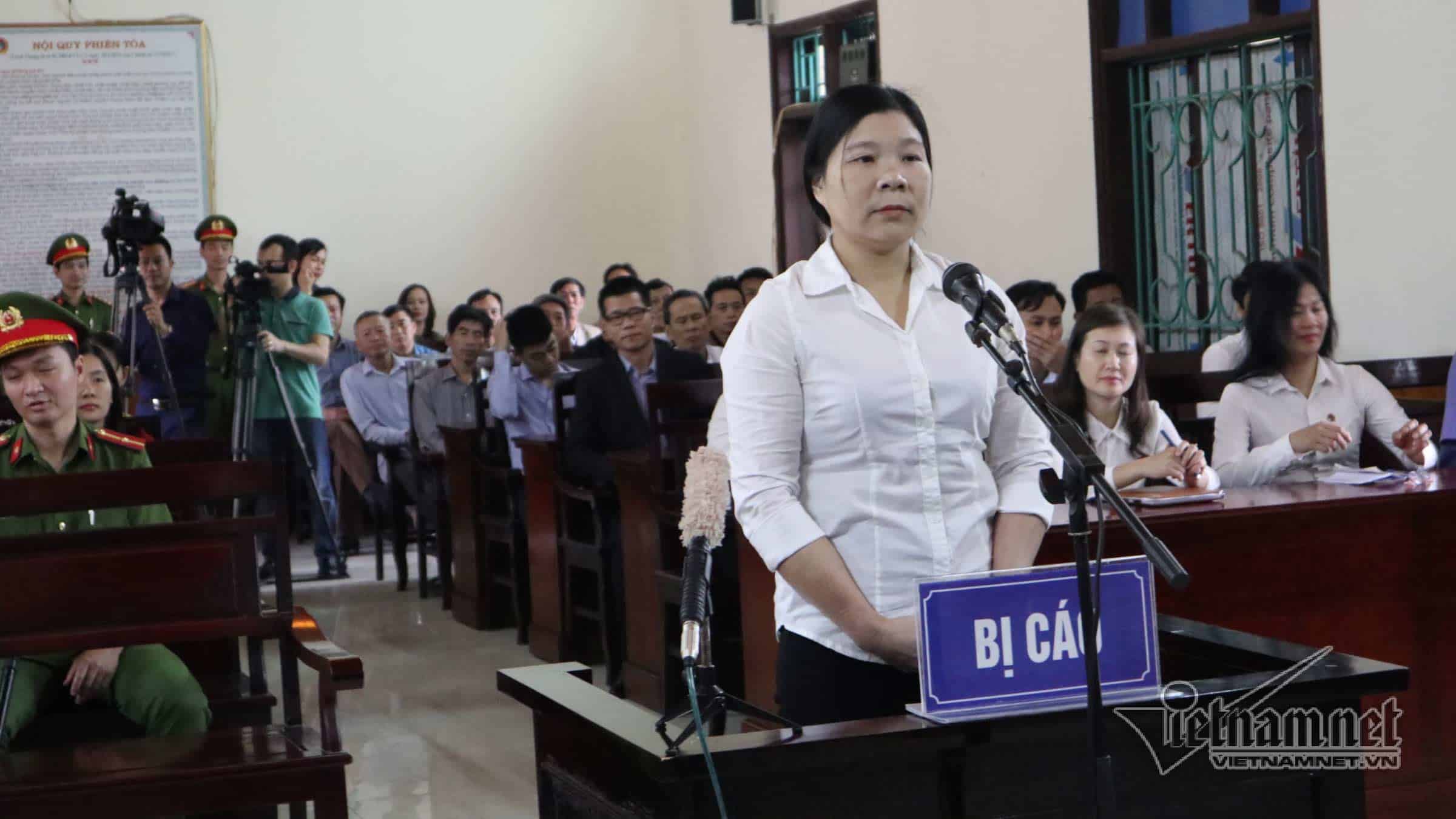 Tran Thi Xuan in Court April 2018_Source VietnamNet